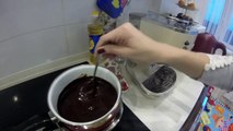 Шоколадный торт брауни с вишней и творогом