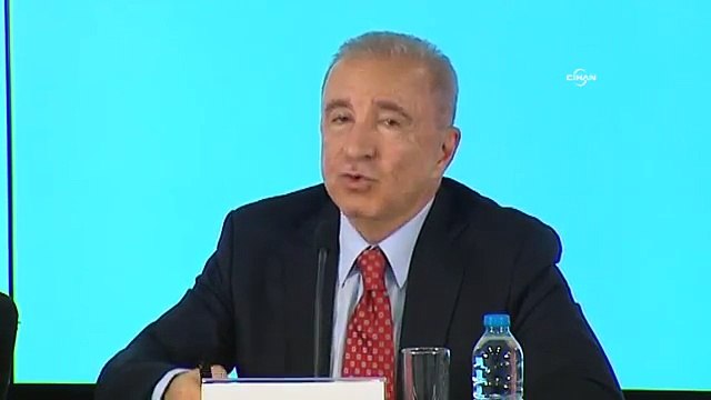 Ünal Aysal'dan transfer açıklaması