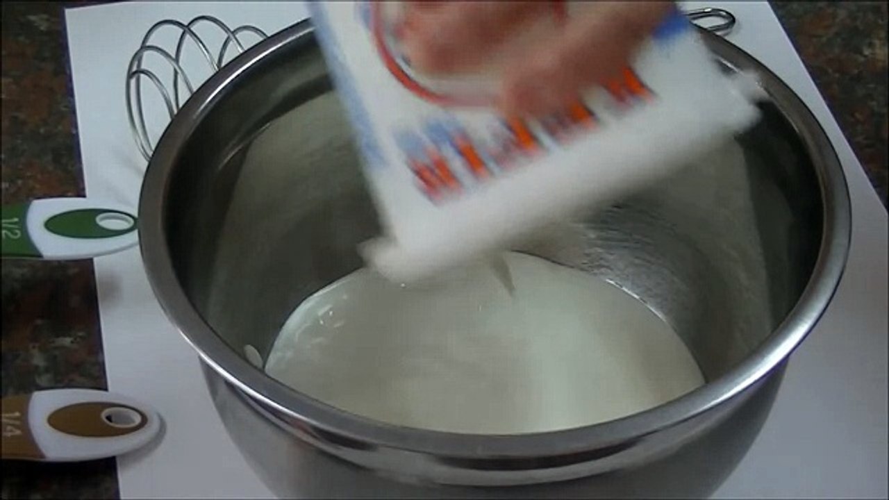 Оладьи на кефире.  Моя кухня
