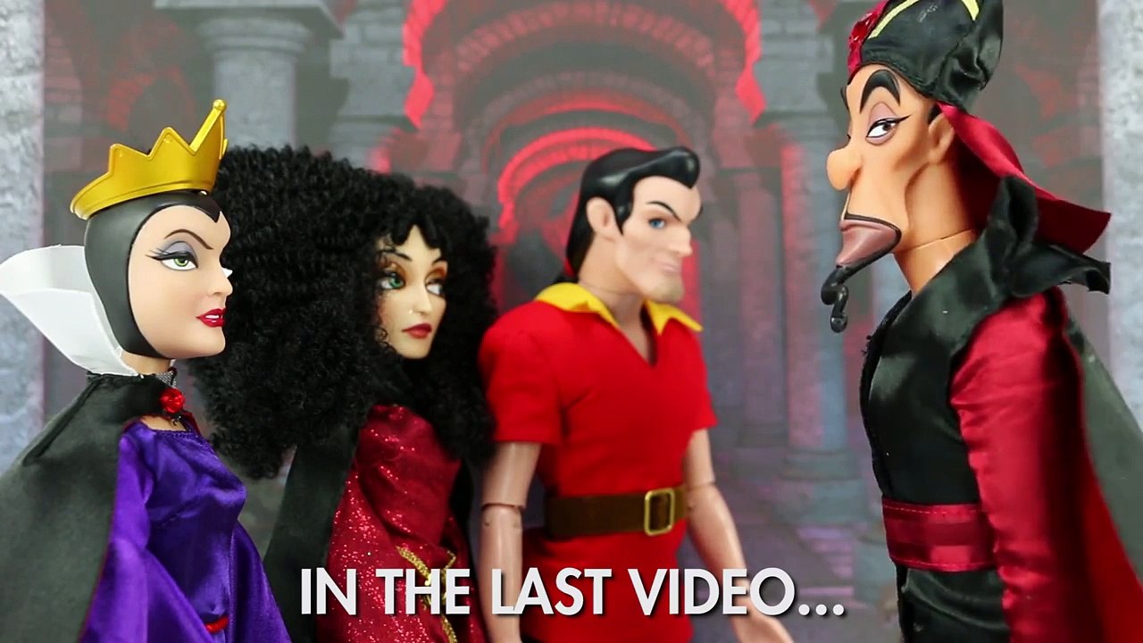 Frozen Elsa Puts Villains in Jail after Jafar, Gaston, Evil Queen & Mother Gothel take over.