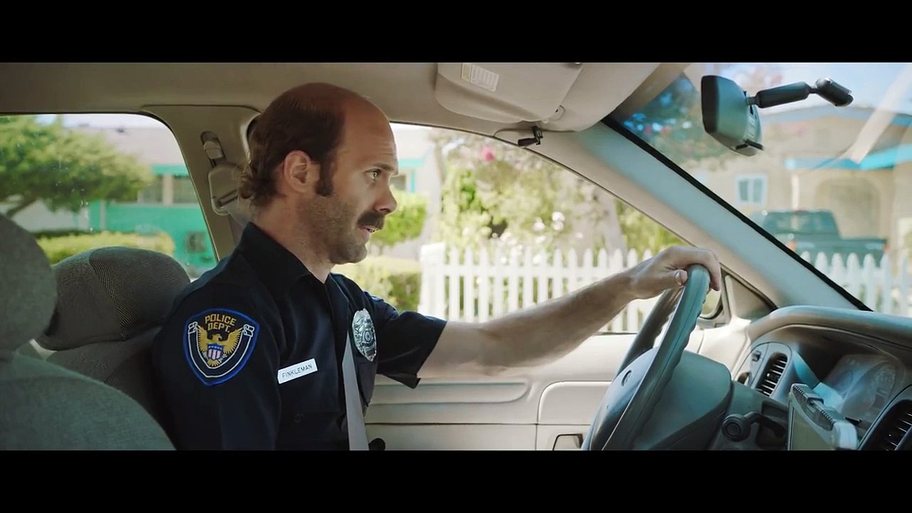 Robin Schulz - Sugar (feat. Francesco Yates) (OFFICIAL MUSIC VIDEO)