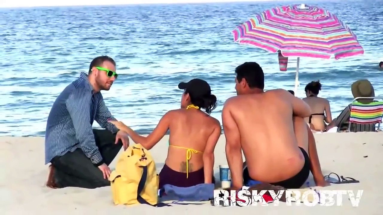 Funny Sex On The Beach Prank