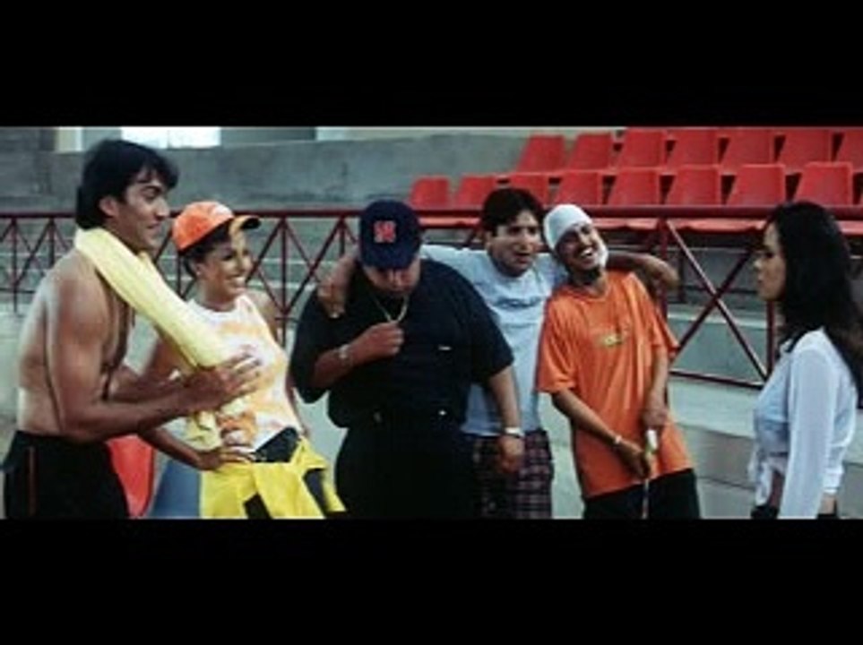 BOLLYWOOD FUNNY VIDEO CLIP OF ACTRESS DEVIKA