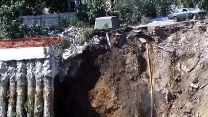 Üsküdar'da toprak kaymaları devam ediyor