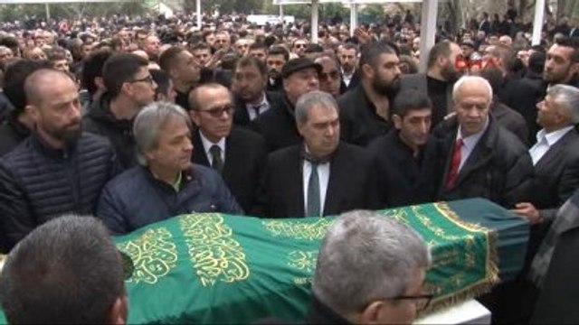 Alaattin Çakıcı Annesinin Cenazesine Katıldı
