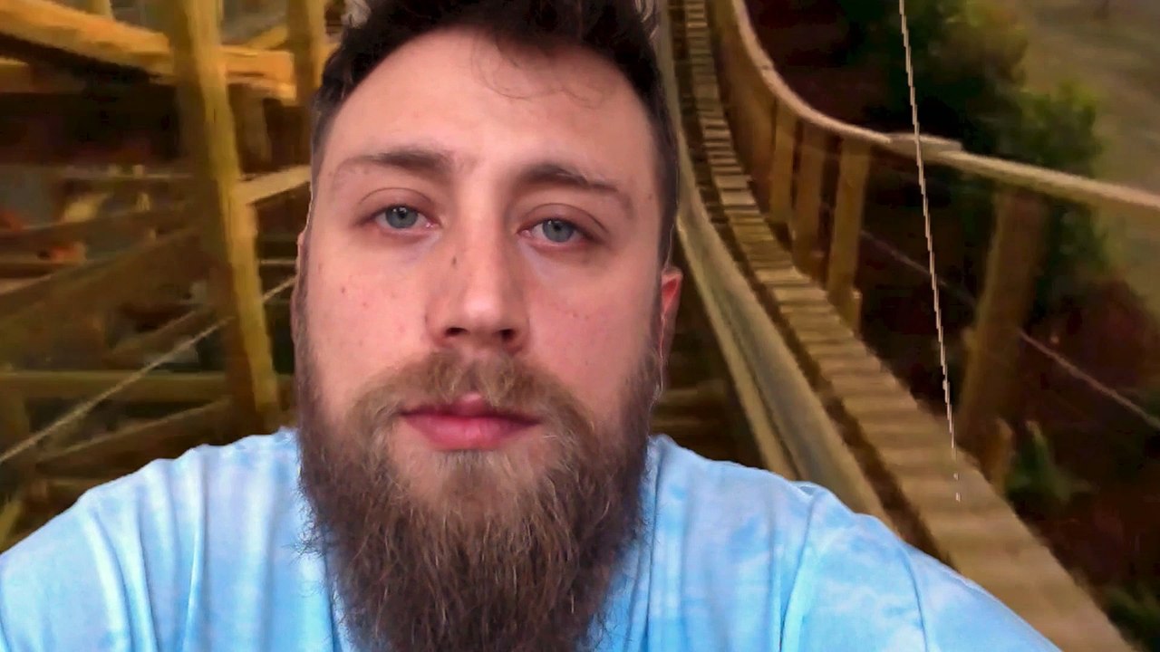 Portrait de Thibault Brunet - Typologie du virtuel - France(s) Territoire liquide