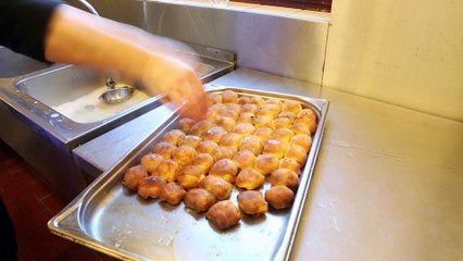 Ecaussinnes : un repas avec les ‪migrants‬