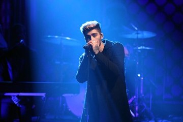 Zayn Malik Perform "It's You" On Jimmy Fallon