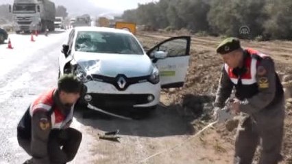 İznik'te Otomobil ile Motosiklet Çarpıştı: 2 Yaralı