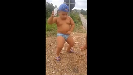 Most Funny Baby -  very Belly Dance