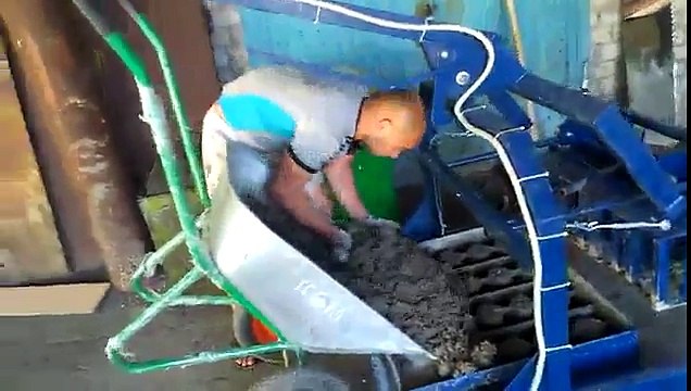 Вибростанок шлакоблочный на 4 блока заказ на сайте master-blok.ru