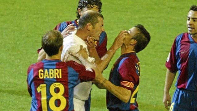 Zinédine Zidane & Luis Enrique Clash (Clasico 2003)