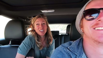 HOT GIRL PEES IN BACKSEAT OF CAR... (352)