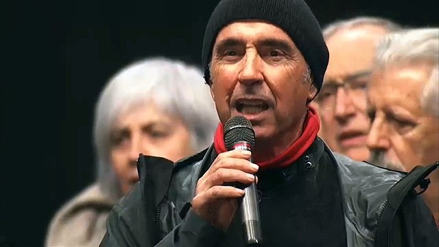 Lluís Llach a l'homenatge cívic a Muriel Casals
