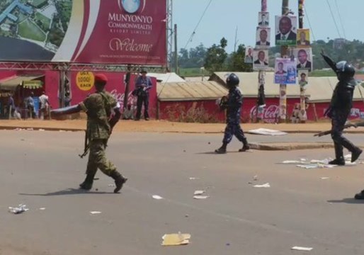 Tear Gas Fired at Ugandan Voters Amid Ballot Delays