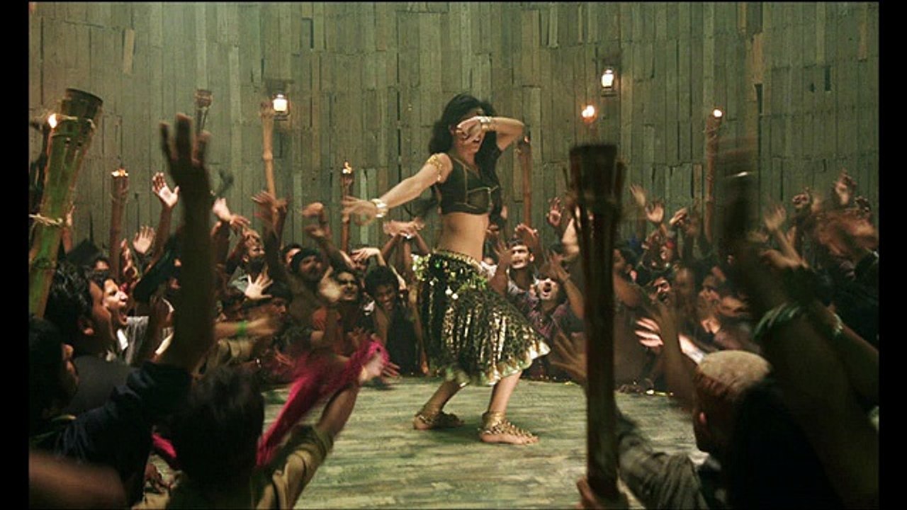 full movie is nice very funny people may have difference of opinion abt the song its self but its says all that Pakistani movies can produced a good funny movies at last.﻿