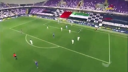 Jogador faz golaço-contra nos Emirados Árabes