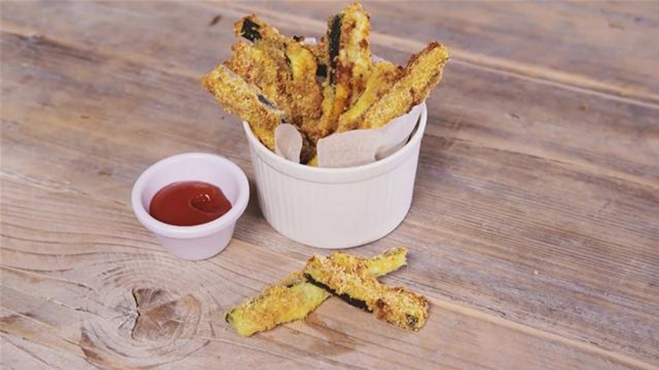 Courgette Chips In 45 Seconds