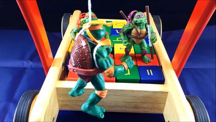 Download Video: tmnt toys | les tortues ninja histoire pour les enfants | NINJA TURTLES