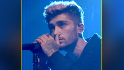 Zayn Malik Solo LIVE Performance 'Pillowtalk' On Tonight Show