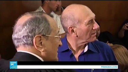 ‫إيهود أولمرت يدخل إلى السجن بتهمة الفساد 15/2/16 אהוד אולמרט נכנס לכלא בשל שחיתות   YouTube