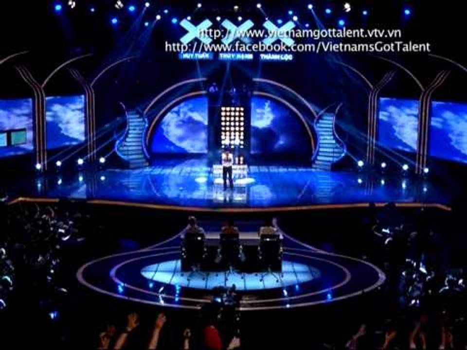 Vietnam's Got Talent 2012 - Bán Kết 4 - Chia Sẻ Cảm Xúc - Dương Quyết Thắng