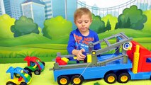 Машинка автовоз и Даник - Видео про машинки для детей