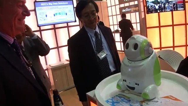 Chris meets Paparo, Sibos, Osaka, 31 October ,2012