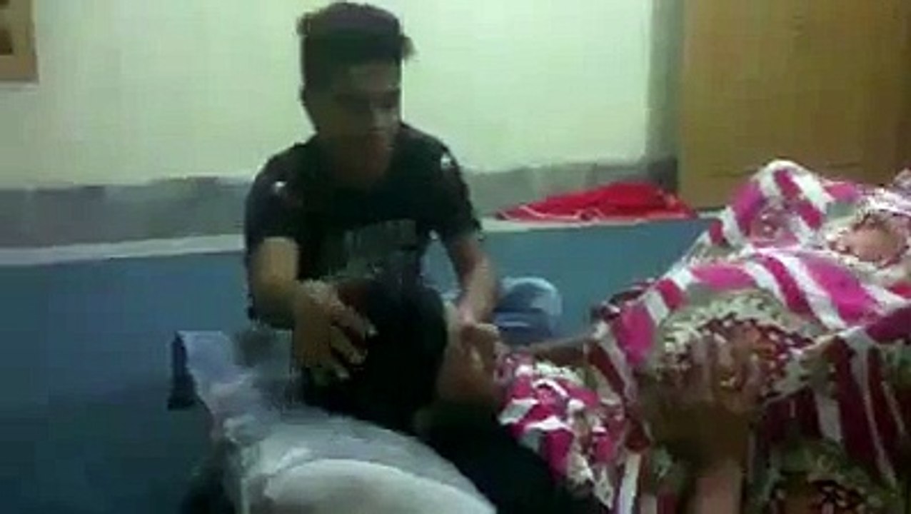 Baby Coming Out From Boy Pregnancy Must Watch