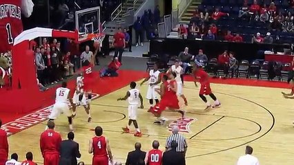 Hartford vs Fairfield Men&#39;s Basketball - 2nd Half - Hooks for Books Contest - November 13, 2013