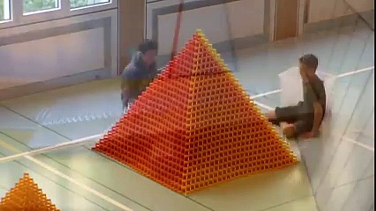Funny whatsapp video 2015/2016 very funny - Dailymotion