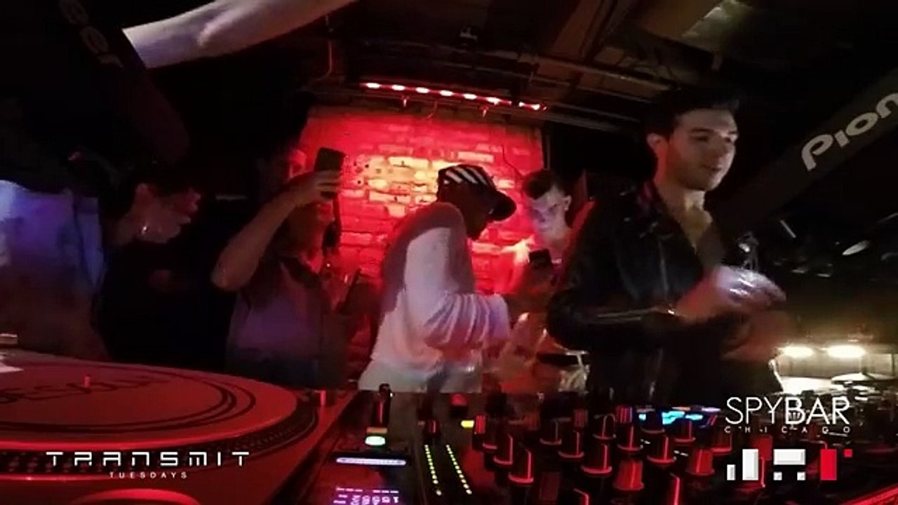 FancyFux LIVE at Spybar Chicago for #TransmitTuesday (8.4.15)