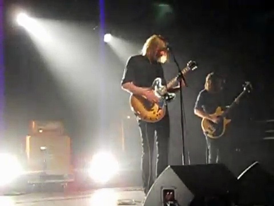 graveyard slow motion countdown