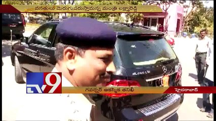 Governor Narasimhan sudden inspects in Gandhi Hospital