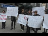 Napoli - Clinica Villa Bianca, i lavoratori protestano contro i licenziamenti (18.02.16)