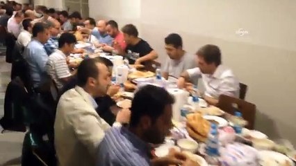 Polislerin nezaretinde son iftar: Allah'a hamdolsun, haram yiyen kahrolsun