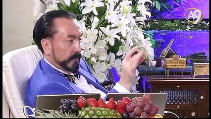 Bağnazlar eğlenmenin Allah'ı gazaplandırdığını sanıyorlar, bu çok yanlış.