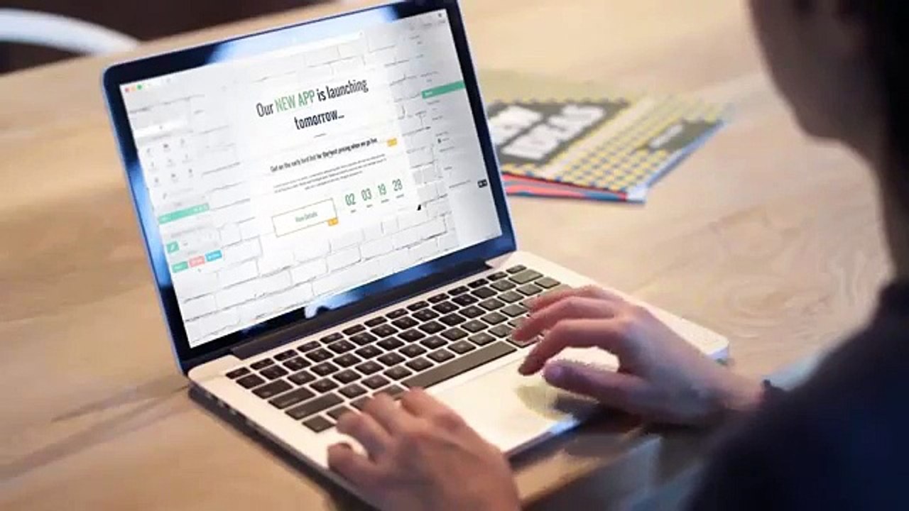 Drag and drop marketing pages creator - Captifire