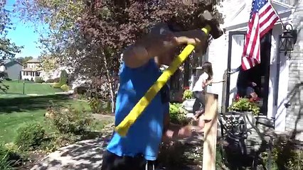 HALLOWEEN TRICK OR TREAT PRANK - HOW TO PRANK