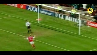 Memorable Match ► Manchester United 2 vs 1 Arsenal - 14 Apr 1999 | English Commentary