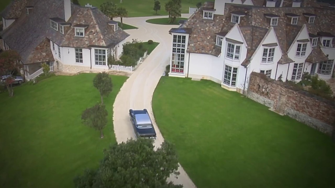 Visitez la maison du milliardaire Kim Dotcom, créateur de MEGAUPLOAD