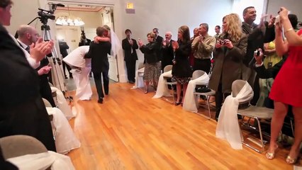 Paralysée, elle marche et surprend tout le Monde le jour de son mariage