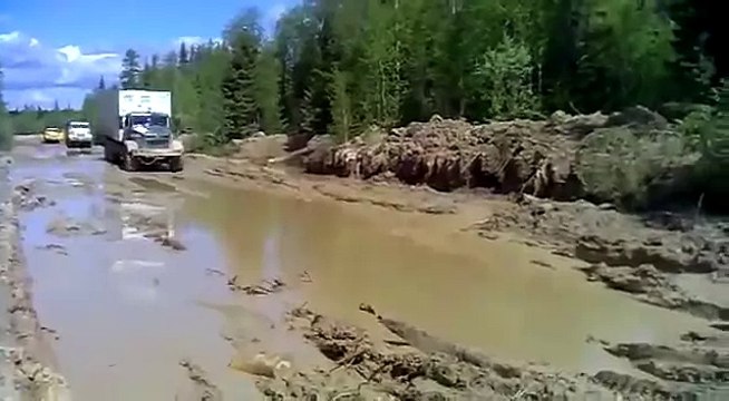 truck KRAZ 6X6 in hard off-road - Краз 6Х6 тяжелое бездорожье