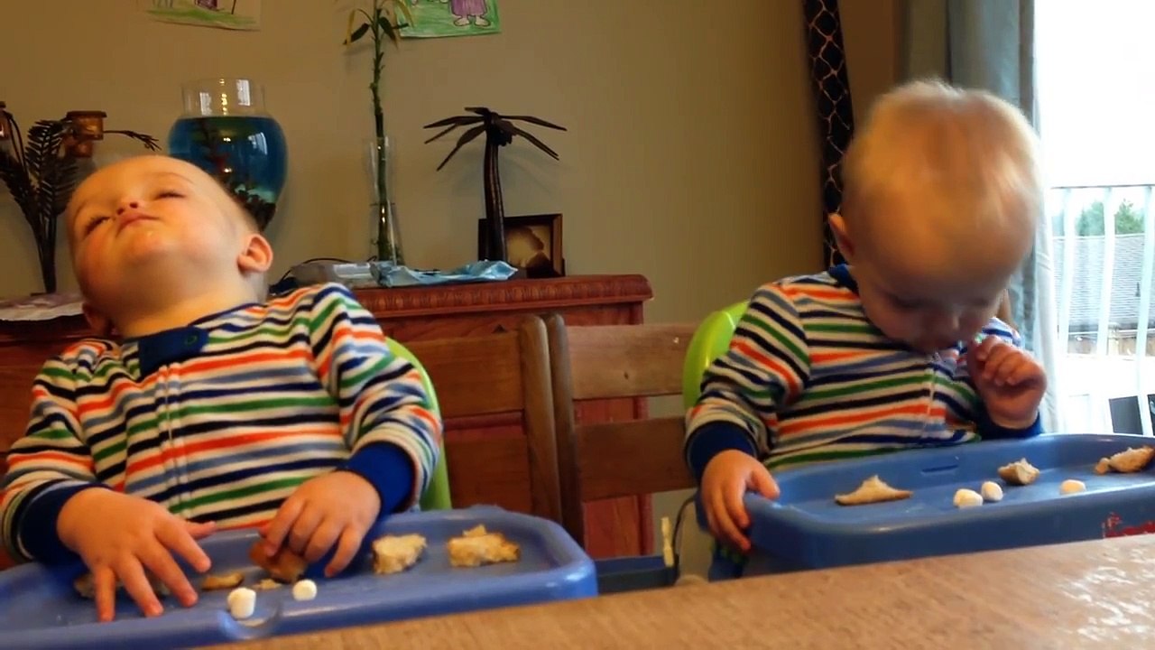 7 Reasons Babies Are Just Tiny Drunk Adults