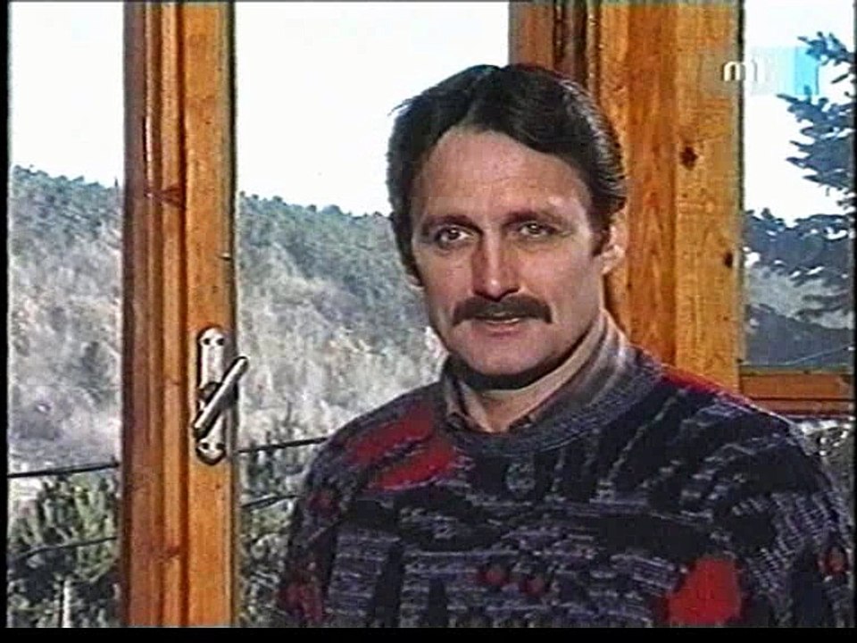 Szomszédok 044. Rész  1988 December 29
