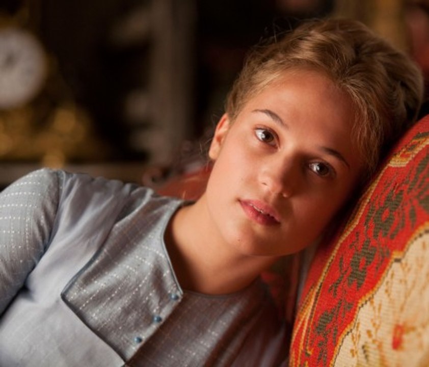 Alicia Vikander