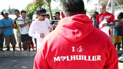 Pacquiao justifica sus comentarios homófobos