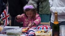 The Diamond Jubilee: The Prince of Wales and Duchess of Cornwall attend the Piccadilly Big Lunch