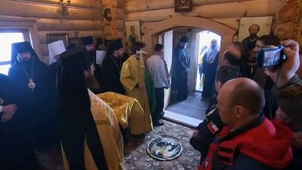 Penguins greet Russian Orthodox Patriarch