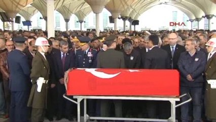 Saldırıda Hayatını Kaybeden Sivil Memur Yıldız Demirtaş Son Yolculuğuna Uğurlandı 1